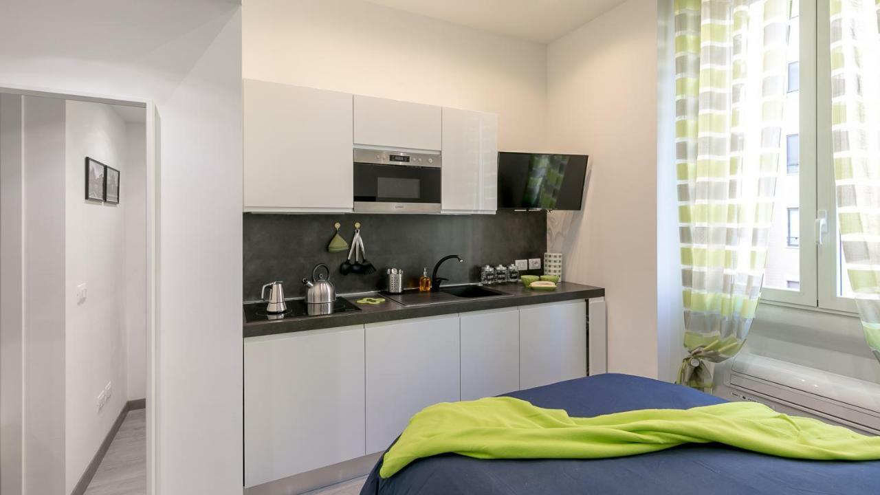 Vespri Apartments Milán Exterior foto